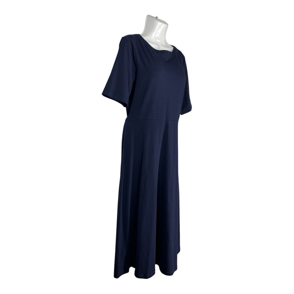 Croft & Barrow Dress Medium Navy Blue Short Sleeve Midi Stretch Casual Travel - Picture 2 of 9